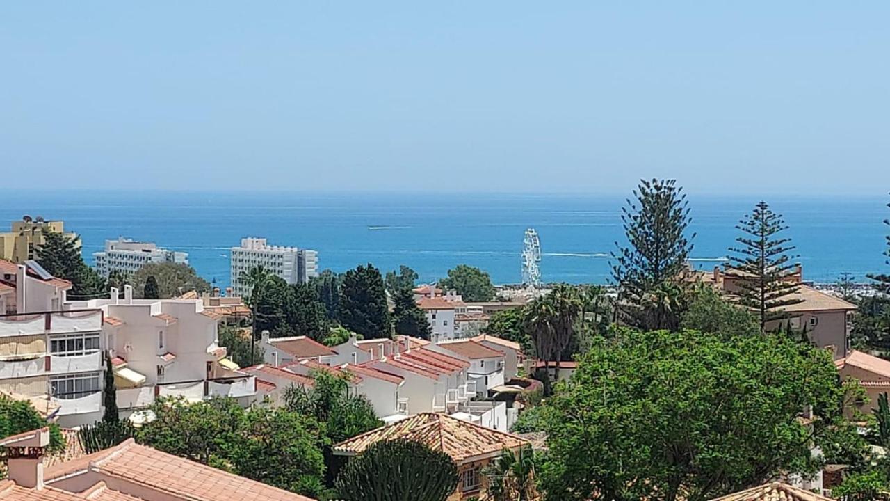 Enjoying Together Torremolinos Buitenkant foto